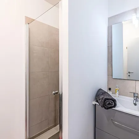 Lägenhet Mido By Interhome