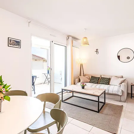 Mido By Interhome Linguizzetta